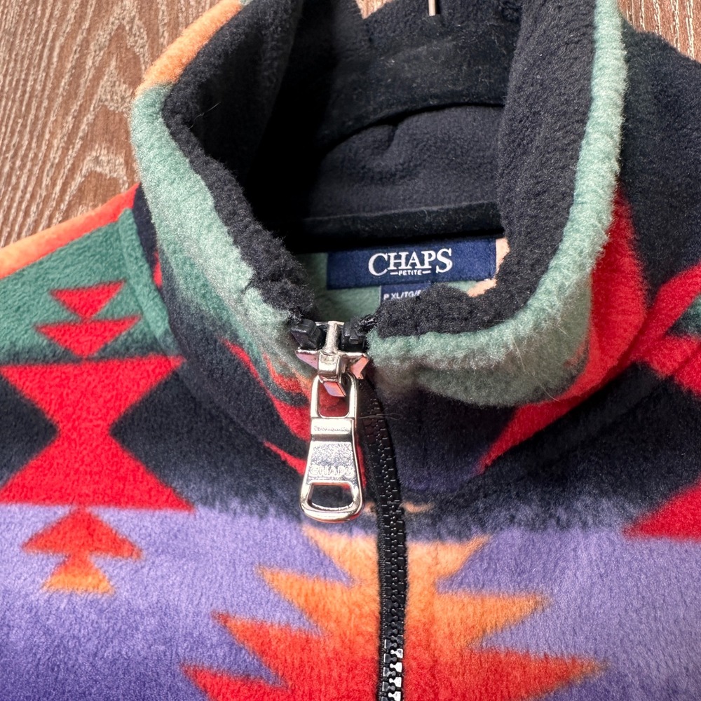 NWT Chaps Southwestern Aztec Multi Color Full Zip Petite XL Fleece Vest Vacation - Picture 3 of 9